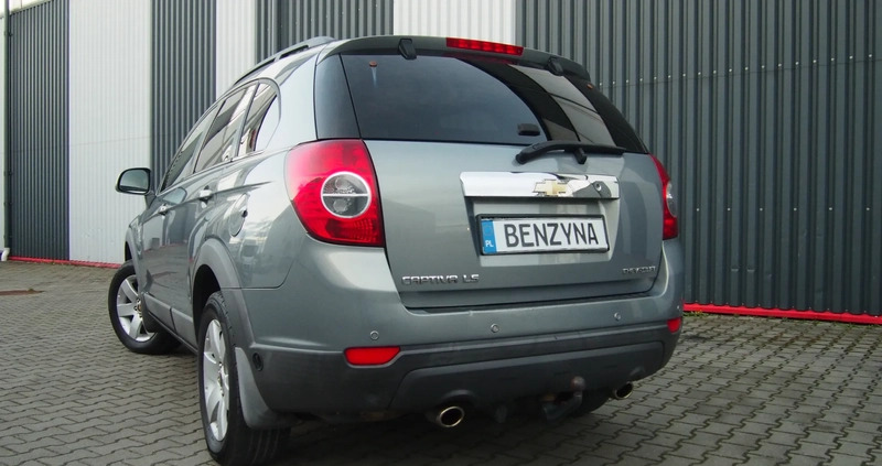 Chevrolet Captiva cena 31800 przebieg: 217000, rok produkcji 2011 z Pajęczno małe 781